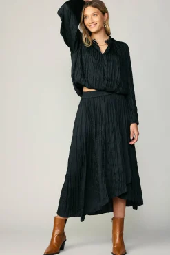 Long Sleeve Tops-Current Air Crinkle Plisse Blouse BLACK