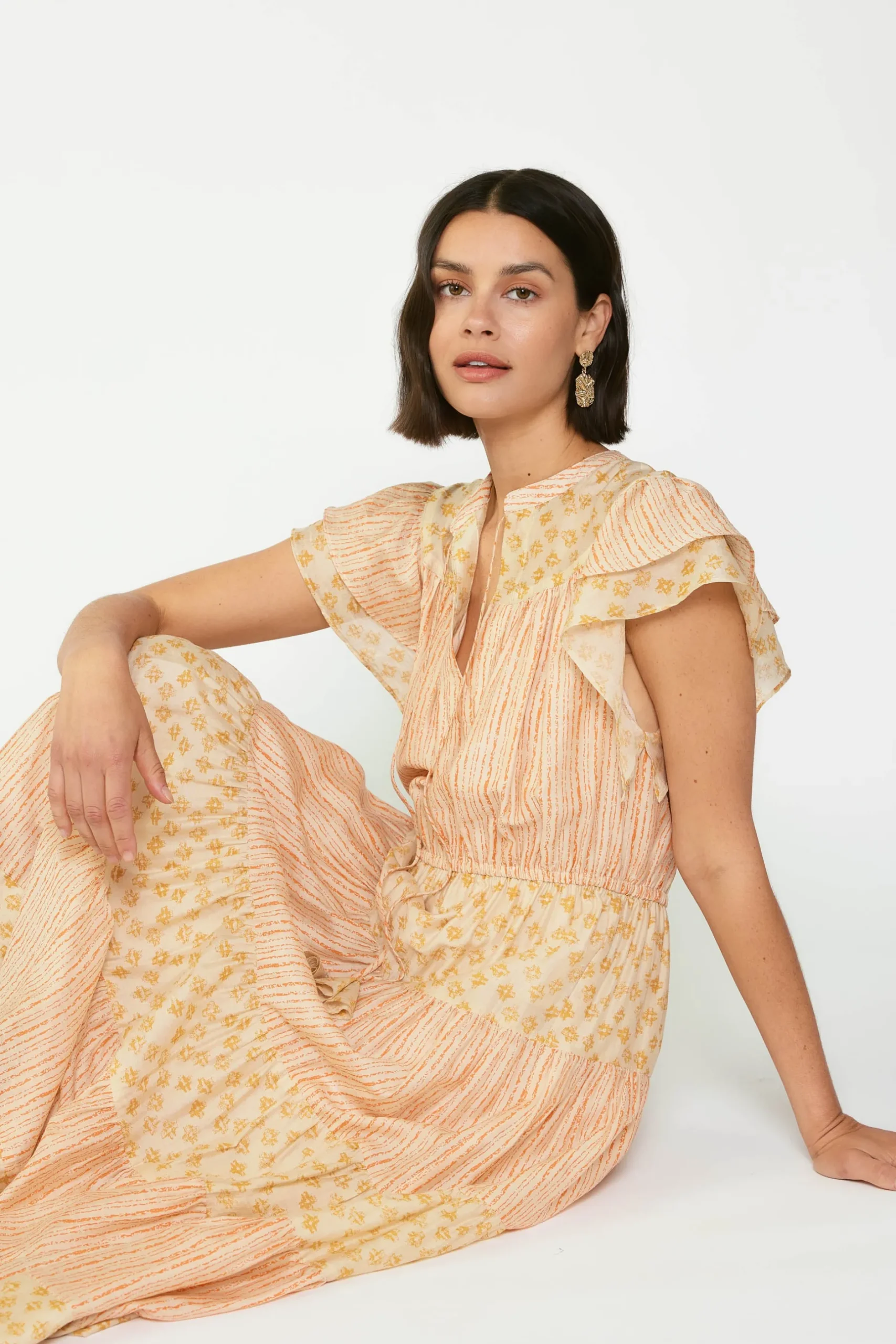 Midi Dresses-Current Air Everleigh Flutter Sleeve Midi Dress APRICOTMLT