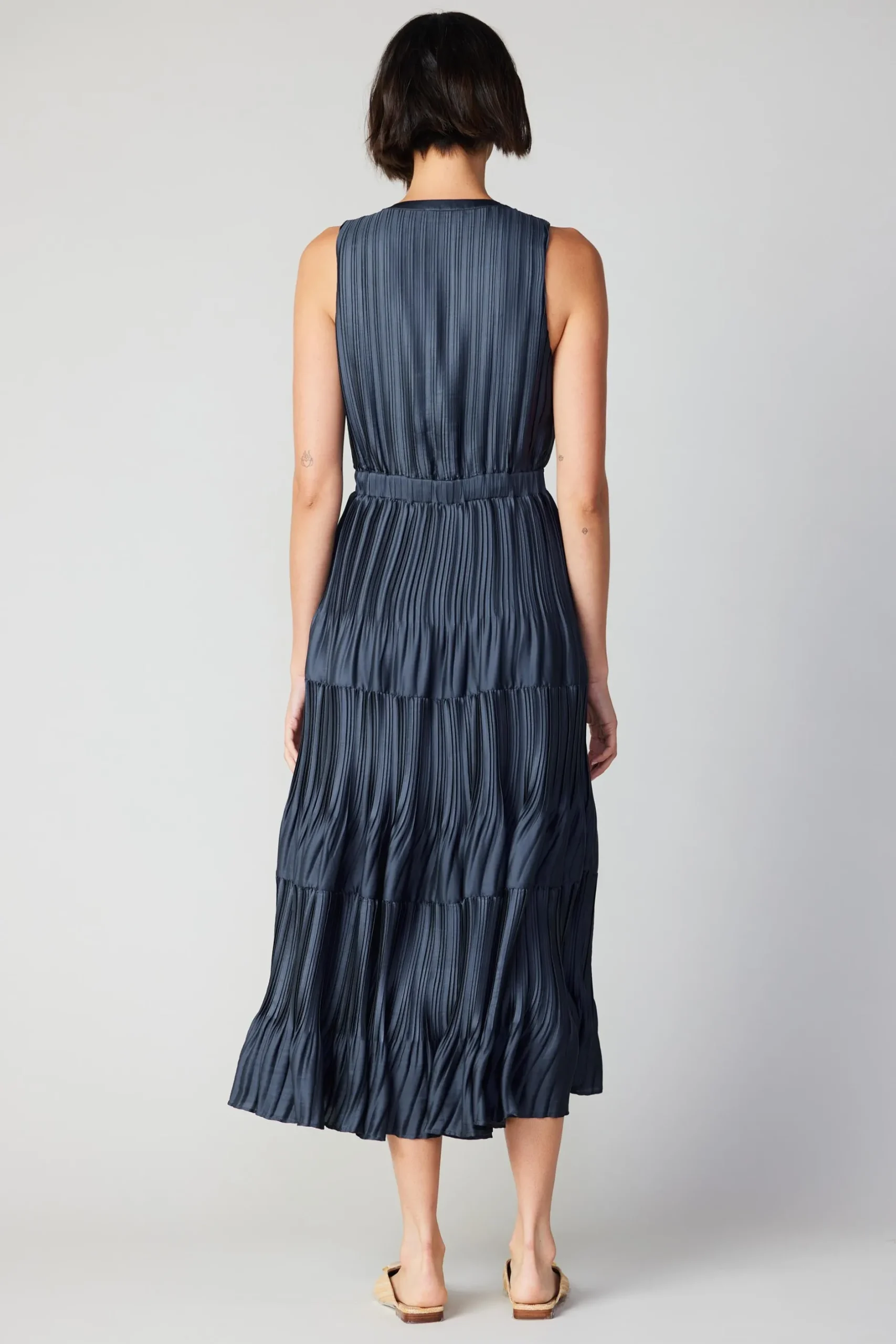 Maxi Dresses-Current Air Pleated Sleeveless Maxi Dress NAVY