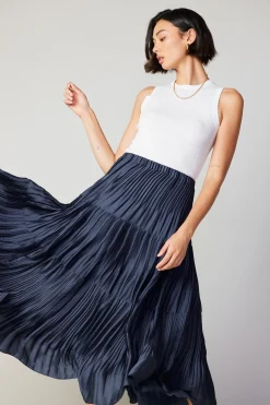 Skirts-Current Air Pleated Tiered Midi Skirt NAVY