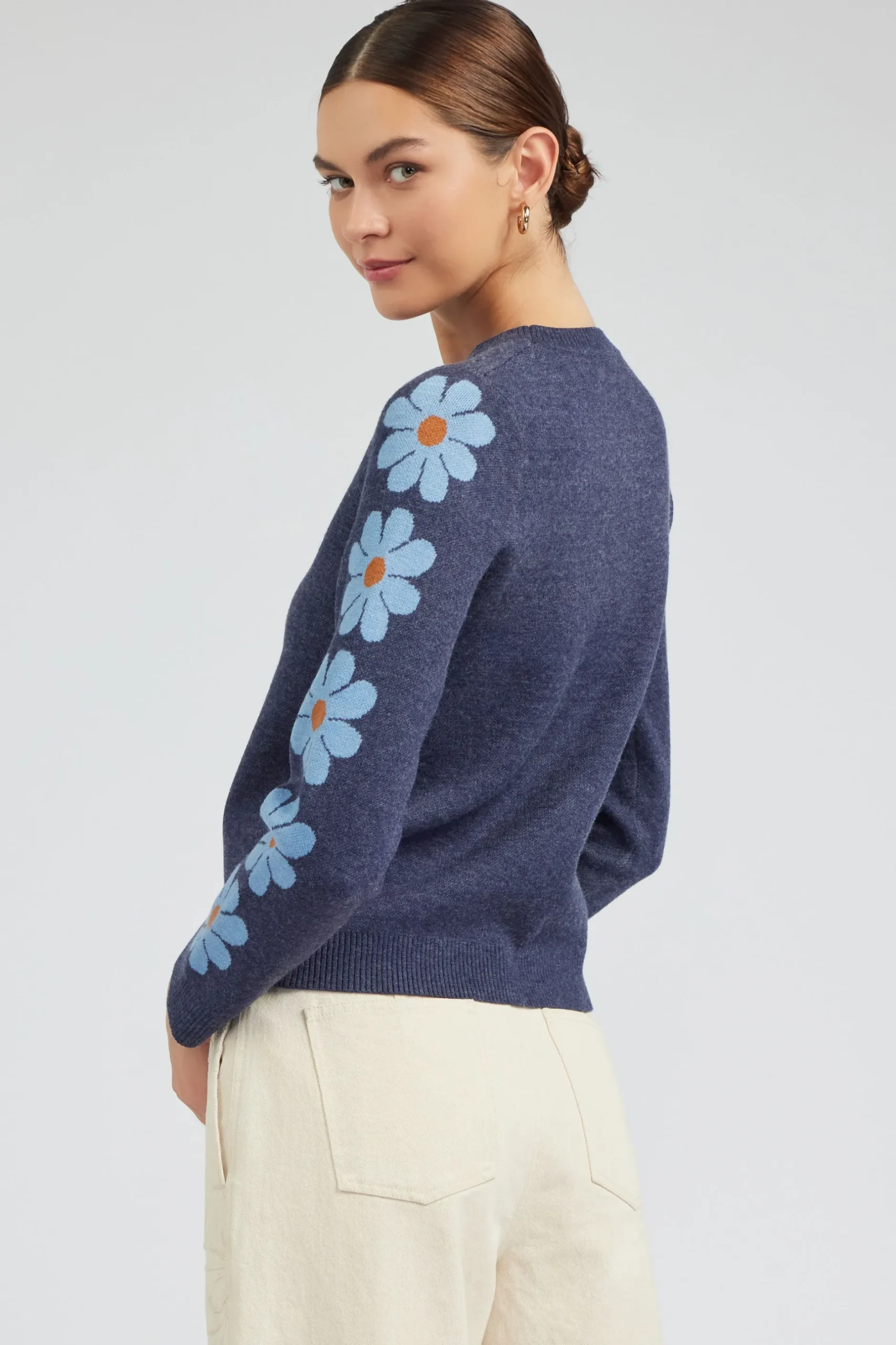 Knitwear|Sweaters-Current Air Retro Daisy Motif Sweater NAVY